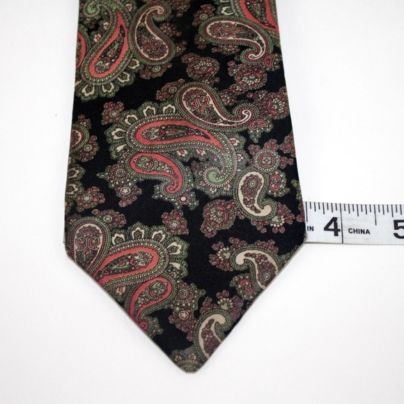 Oak Room Paisley Silk Necktie Tie - Picture 1 of 5